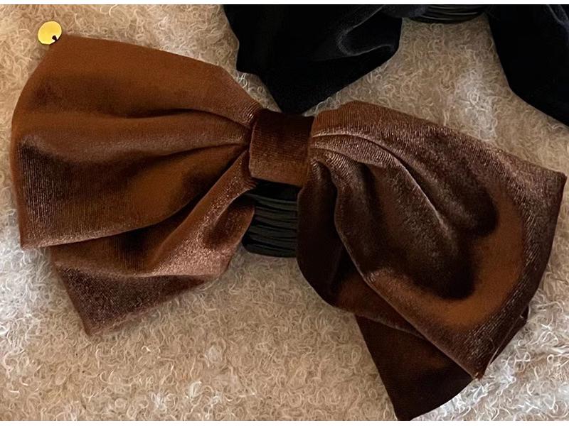 

Elegant Velvet Bow Shark Hair Clip - Small, Sweet, Advanced Hair Accessory