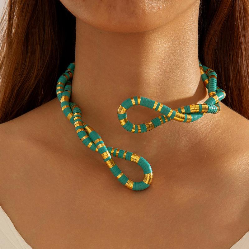 Accessories, punk hip-hop style serpentine can be wrapped around the collar at will, exaggerated trend necklaces