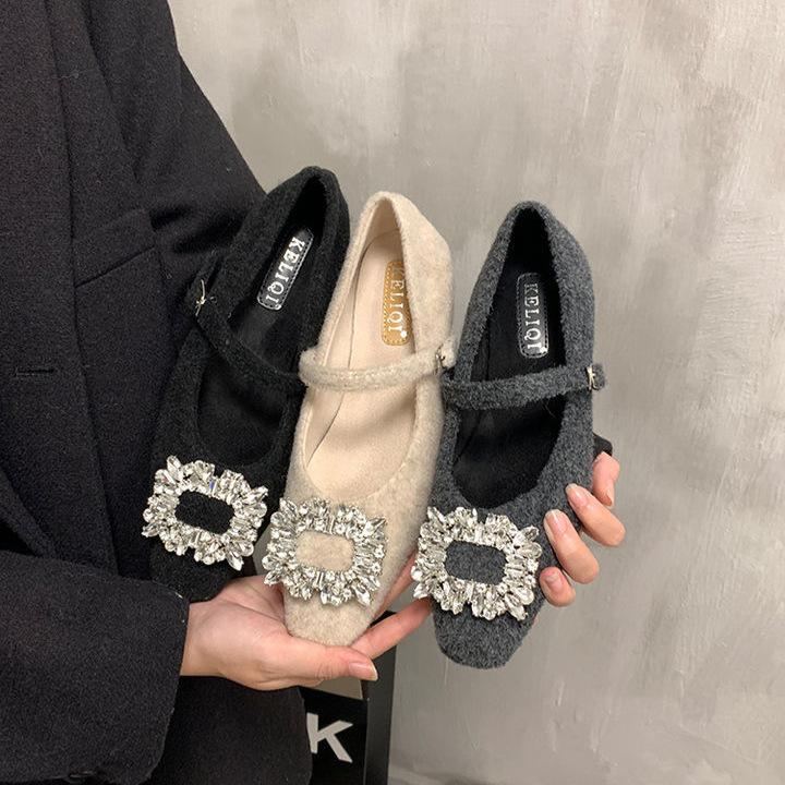 French square head rhinestone Mary Jane shoes winter new fashion niche Jue Jue Zi one word with velvet low heel shoes