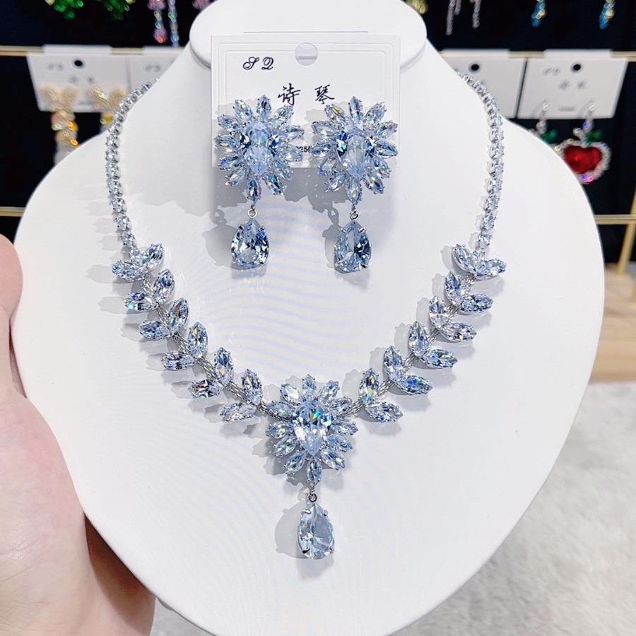 

Adjustable Waterdrop Pendant Zirconia Necklace Earrings Women New Silver Color Bridal Wedding Fashion Jewelry Set Party Gifts