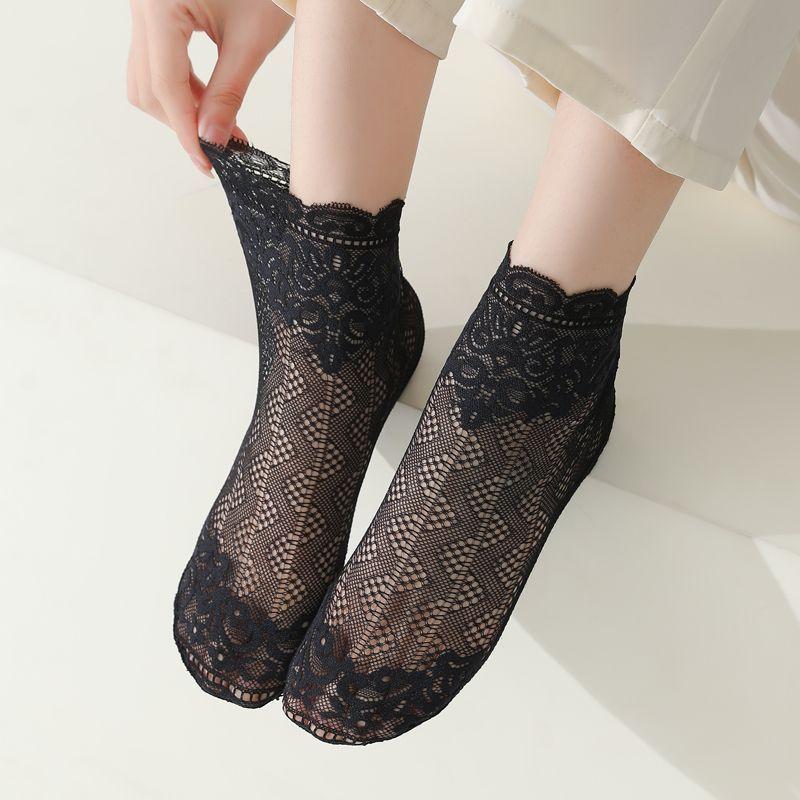 5 Pairs of Lace Mesh Stockings for Women In Summer Thin Mid Tube Solid Color Cotton Sole Breathable High Tube Hollow Lace Short Stockings