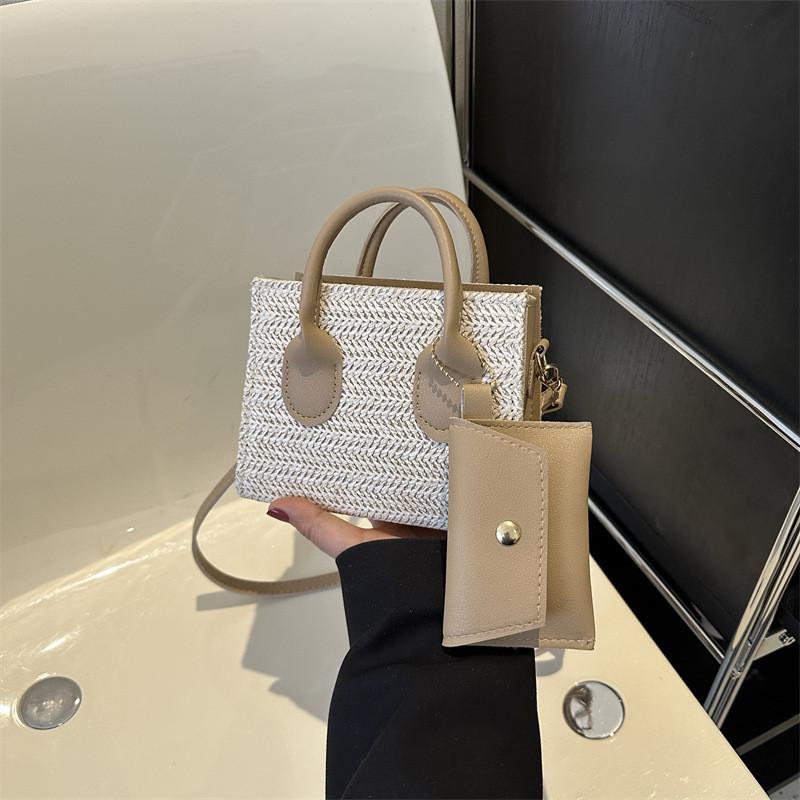 Chic Urban Style Small Pu Crossbody Bag For Women Trendy 2023 Woven Design