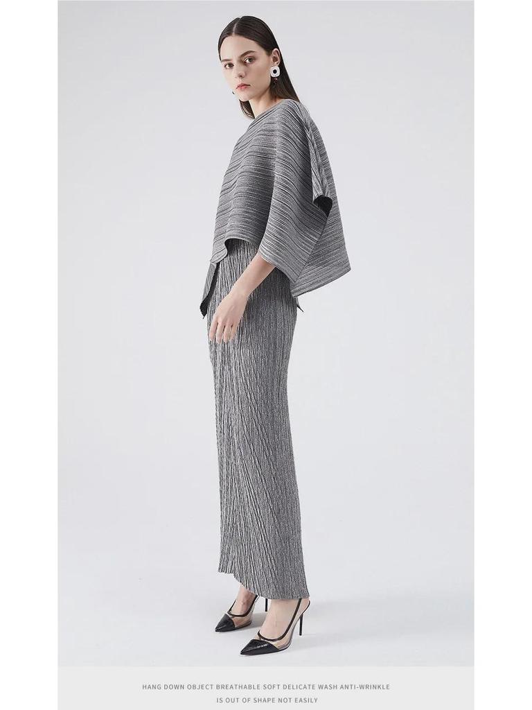 2025 Spring Women's Slim Evening Two-Piece Pleated Dress Set