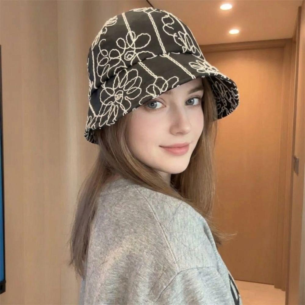 Fashion Retro Women's Bucket Hat Casual Versatile Flower Embroidery Sun Hat Korean Style Sweet Spicy British Hat For Lady Girl