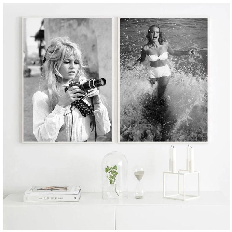 Black White Poster Fashion Print Sexy Movie Girl Camera Canvas Painting Minimalist Wall Art Picture Modern Living Room Decor
