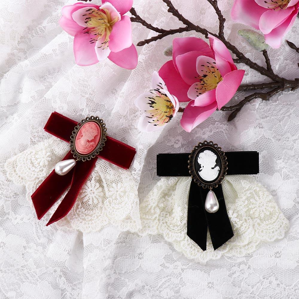 Gifts Delicate Vintage Lady Women Queen Velvet Pearl Elegant Lace Brooch Cameo Girls Brooch