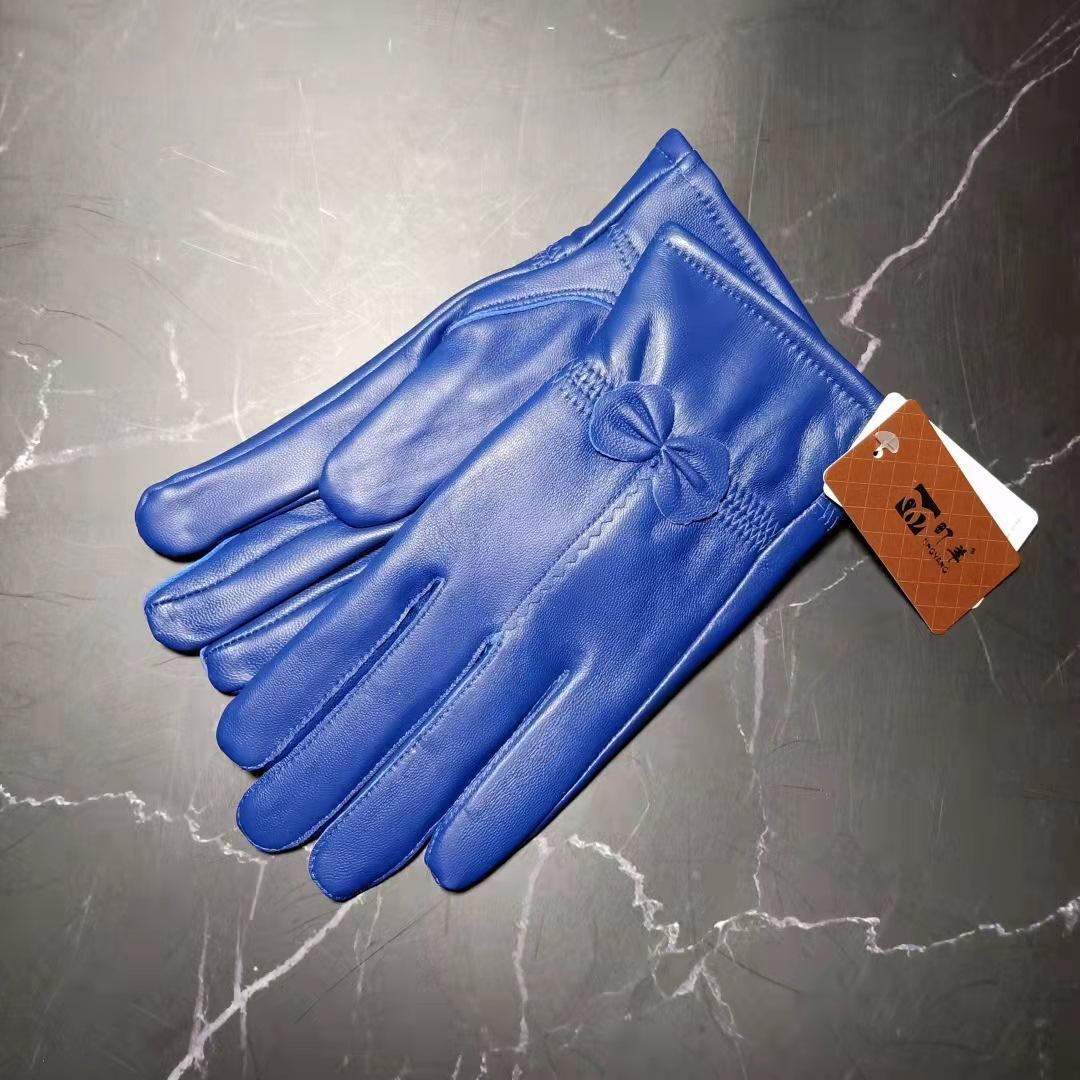 

Женские кожаные перчатки синий