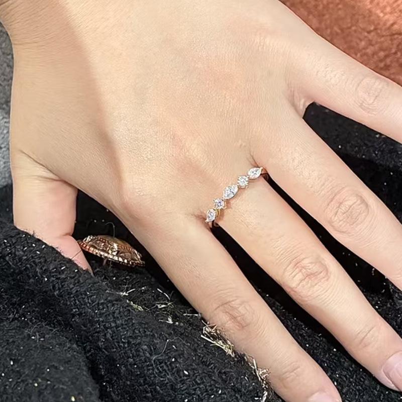 Zhuozhifan Jewelry 925 Silver 1.5 Carat Paraiba Pigeon Egg Ring - Luxury European & American Bestseller