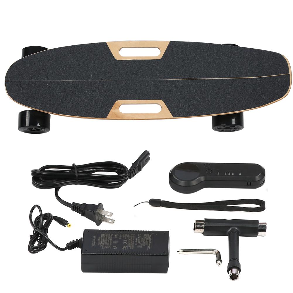 8 Lagen Esdoorn Dek Corrosiebestendigheid Draagbaar Verwijderbaar Dubbele Aandrijving Vier Wielen Elektrische Scooter