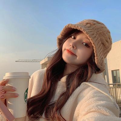 Autumn and Winter Thick Wool Hat Retro Twist Knit Hat Japanese Colored Warm Fashion Pot Hat White Fisherman Hat Korean Version