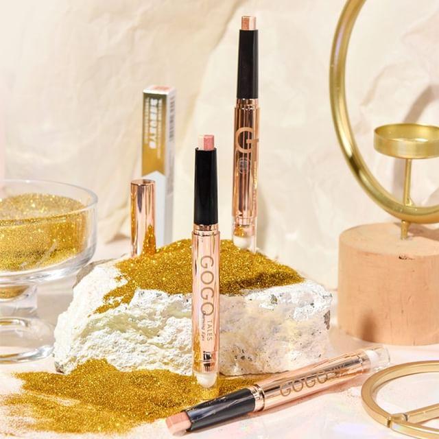 GOGO TALES - 2-in-1 Eyeshadow Pen (4-5) #G05 Cheese - 1.1g