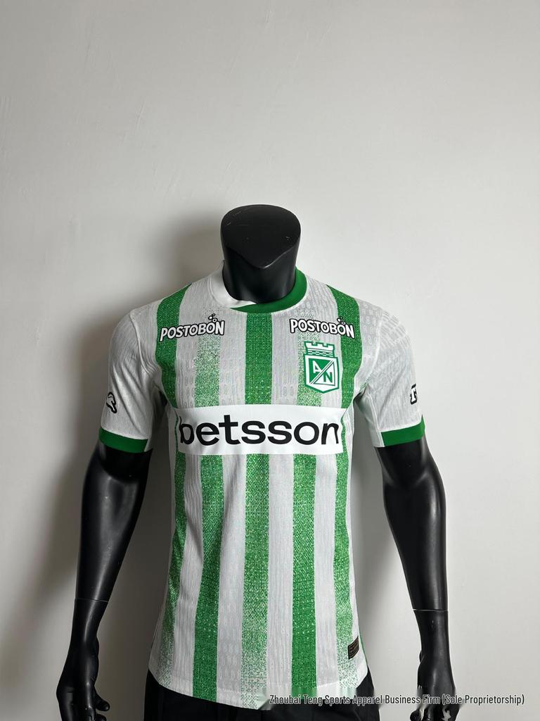 2526 Voetbalshirts: Chelsea, Wolves, Lissabon, Everton, River Plate, Cougars, Atlético Nacional - Thuis & Uit