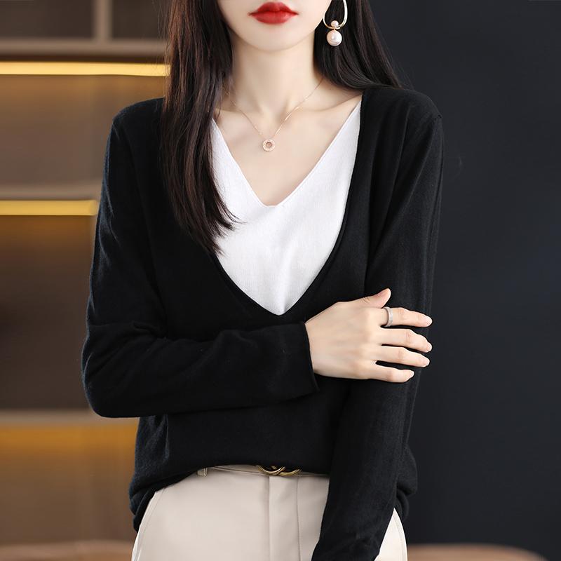 Women Sweaters Pullovers 2025 Autumn Winter Long Sleeve V-Neck Black Knitted Sweater Women Tops Pullover JJ107