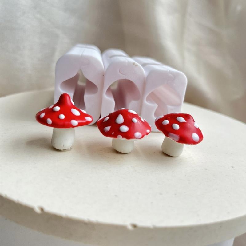 DIY Mushroom Shaped Bead Tool Creative Pendant Cradts Tool For Clay Earrings And Necklace Charm Creation