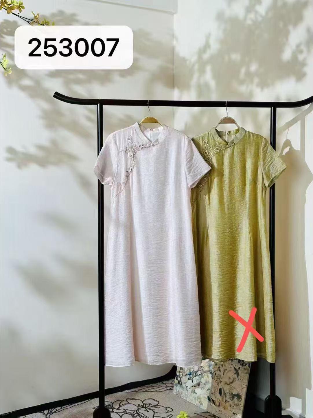 

2026 Spring New Chinese Style Short-Sleeve Qipao: Retro Print A-line Dress with Slimming Stand Collar XL рожевий