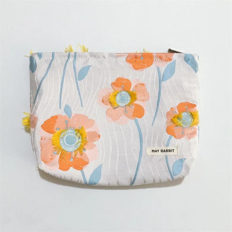 Simple Sweet Pink Flower Embroidered Clutch Cosmetic Bag Makeup Bag Square Canvas Zipper Bag Travel Portable Makeup Organizer