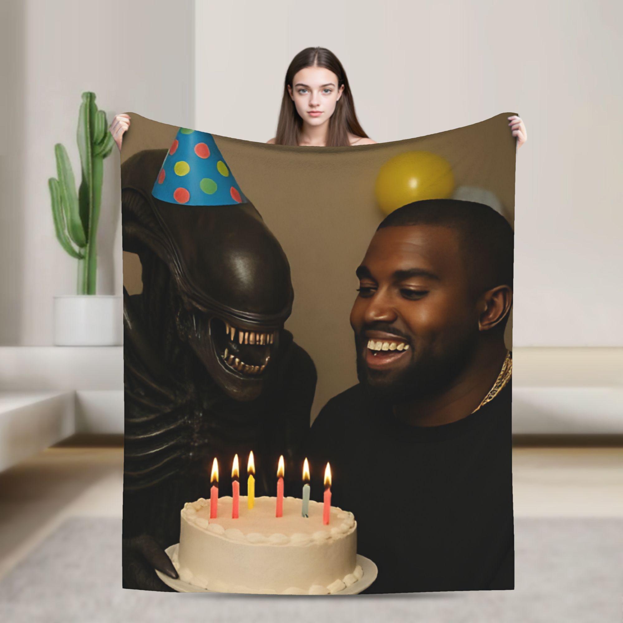 

Kanye Meme Happy Birthday Plush Blanket Flannel Throw Blanket For Home Decor Warm Soft Custom DIY Quality Bedspread Gift 75x90cm