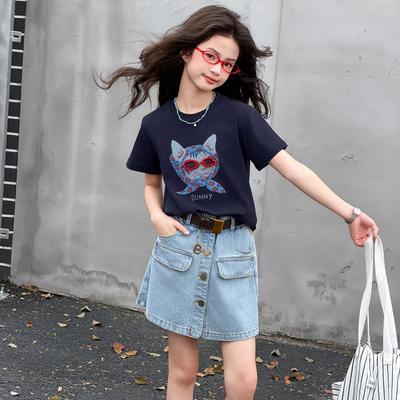 Mädchen Cartoon T-Shirt & Jeans-Rock-Hose Set - Trendiges Sommer-Kurzarm-Zweiteiler für mittelgroße bis große Kinder