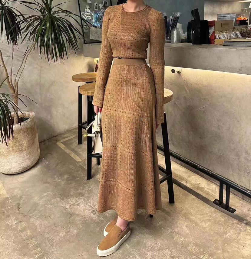 2024 Fall Slim Fit Solid Color Round Neck Long Sleeve High Waist Swing Skirt Set for Women