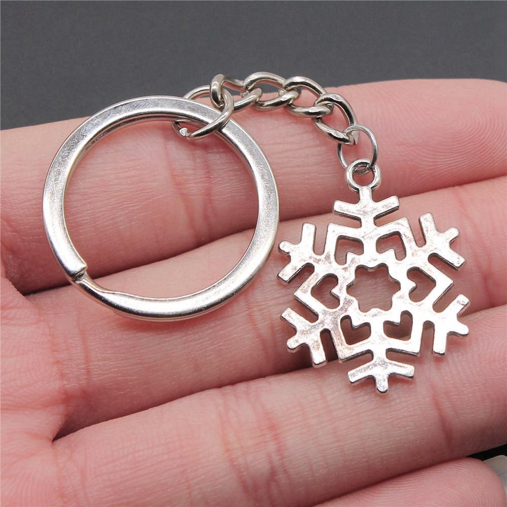 Christmas Day Holiday Festive Keychain for Men New Arrival Casual Graduation Gift Vintage Wallet Accessory