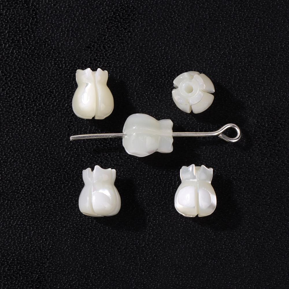 5PCS White Shell Beads Natural Mother Of Pearl Shell Flower pattern DIY Ear Studs Making Accessories Necklace Decoration 5PCS