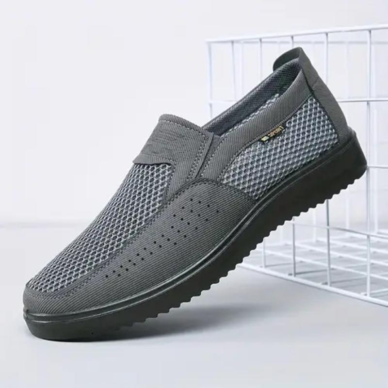 

Men s, Ultra Light, Low Cut Shoes, Breathable, Round Toe, Solid Color, Rubber Sole, Suitable for Outdoor Fishing, Sports Exercise, Leisure Activities 40 чорний