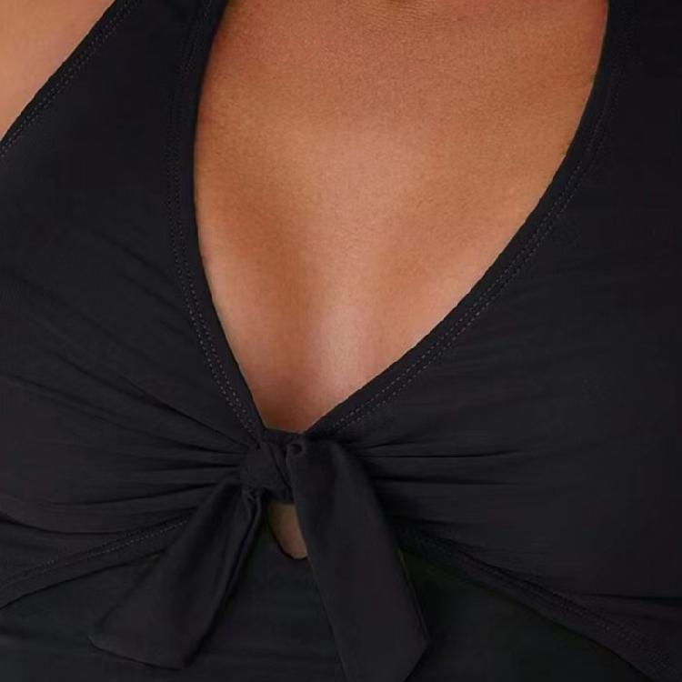 One Pieced Swimsuit for Women Breathable Swimwear Solid Color Contrasting Bathing Suit Beachwear Backless Design