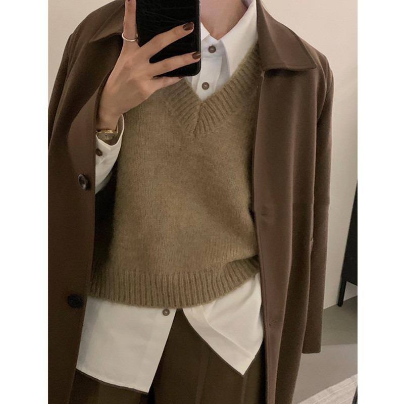 Fashion Sleeveless Pullover Knitted Women Sweaters Vest New Autumn Winter V Neck Casual Loose Elegant Knitwear Bottoming Tops