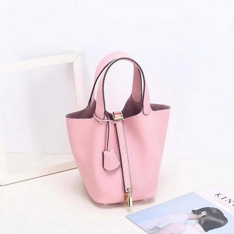 New, the first layer of cowhide togo leather trendy vegetable basket bag, hand lock bucket bag, genuine leather hand carry women s bag
