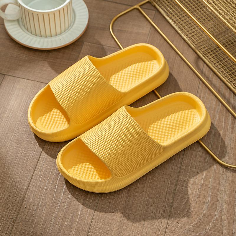 Fashion Men's Women's Bathroom Slippers Home Shower Shoes for Women Men Bath Anti-Slip Sandals Couples EVA Soft Sole Flip-Flops