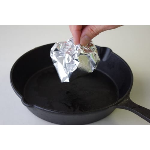 Artem Aluminum Foil, Round, for Frying Pans 26cm and Up, 20 Sheets, Oven-Safe, Box Type, Made In Japan