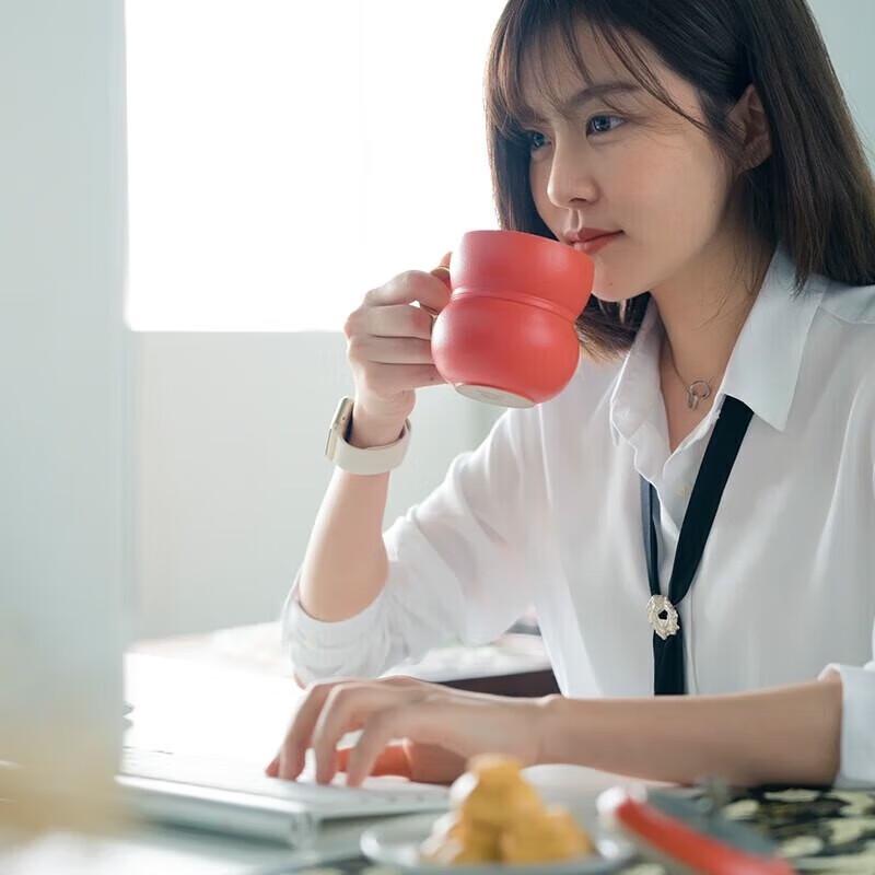 Wanqiantang Ceramic Office Tea Cup with Lid