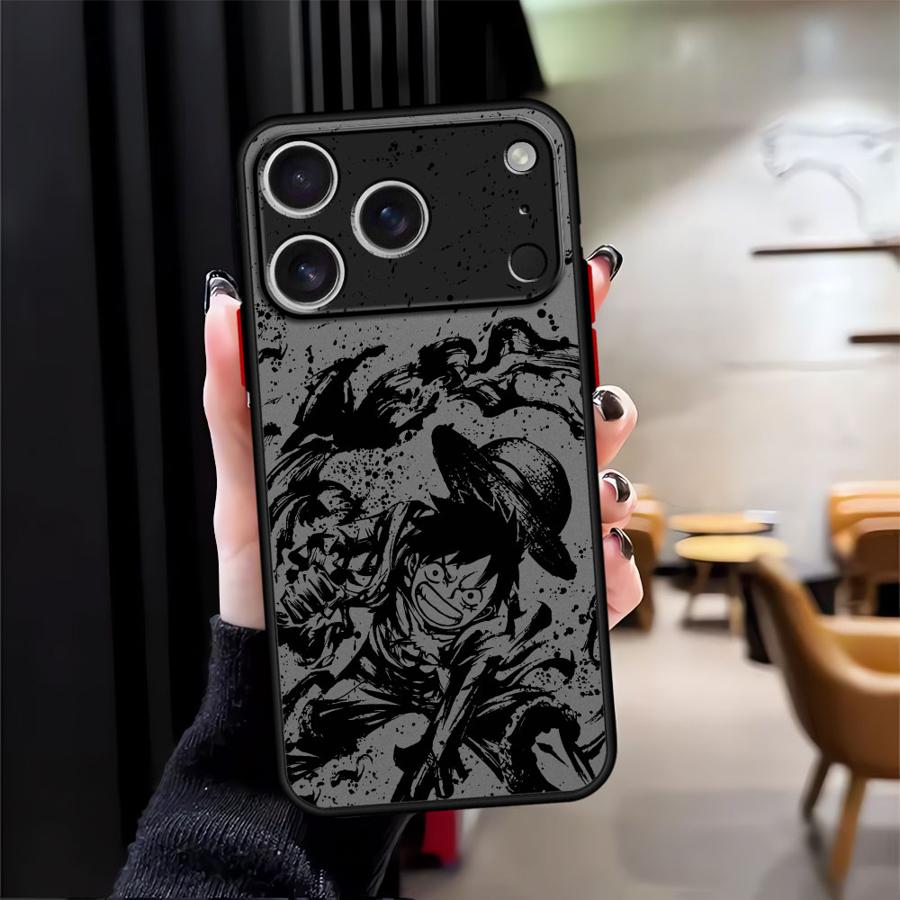 One Piece Law Luffy Funda Back Phone Cover Case for iPhone 17 Pro Max 13 Mini Air 15 X XS XR 16 Plus 11 12 14 17P 16P 7 8 SE