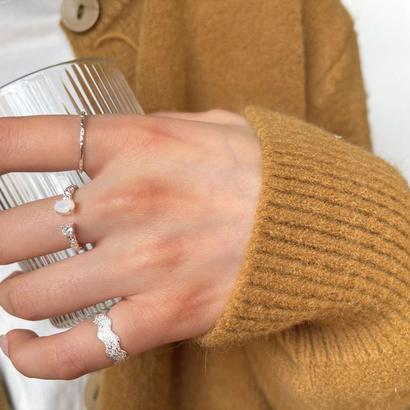 Stylish Minimalist S925 Silver Ring For Women With Trendy Geometric Shape Ideal For Everyday Wear