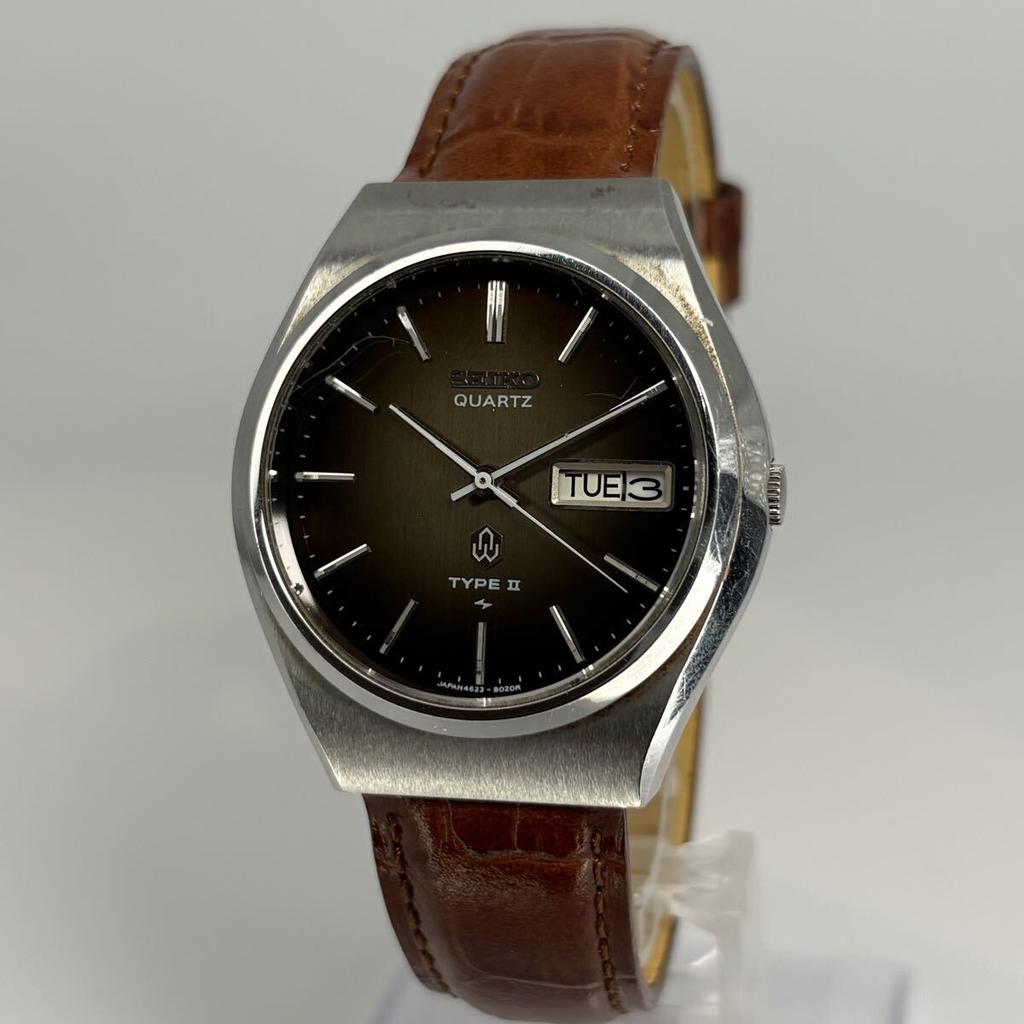 SEIKO TYPE manufactured in luxury quartz battery working II, 1976, Watch, replaced, day-date, vintage, condition.