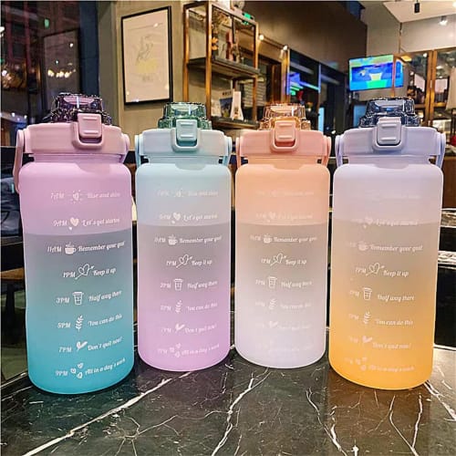 TSQIBU Large Capacity 2000ml Portable Straw Sports Water Bottle, BPA-Free Plastic Water Bottle for Adults and Children, Perfect for Outdoor Activities