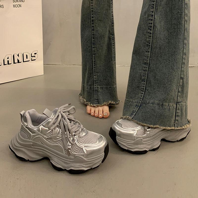 Internet Celebrity Dirty Dad Shoes Women Ins Tide 2025 Autumn New Hong Kong Style Street Shot Thick-soled Versatile Sports and Leisure Shoes