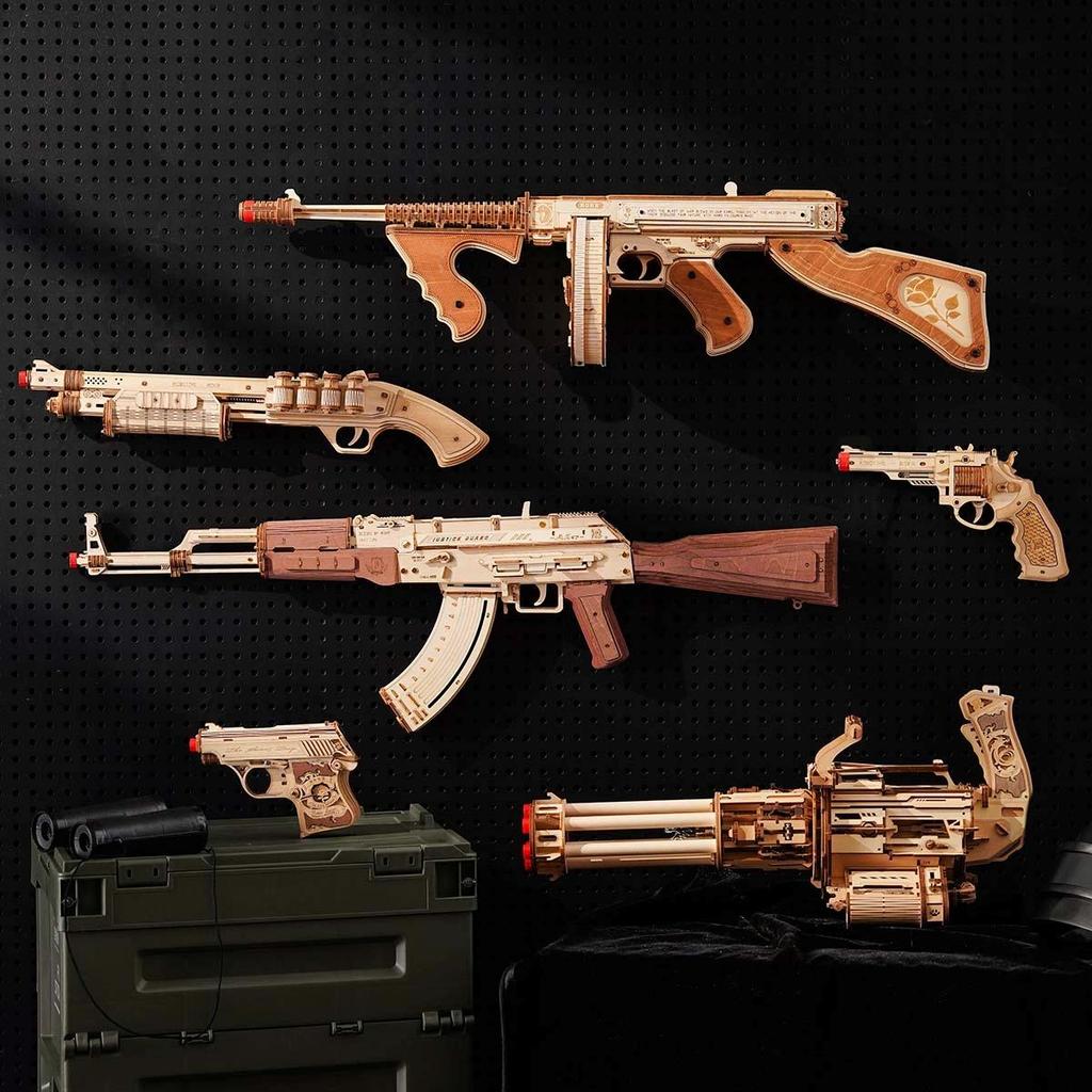 ROKR AK-47 Karabin Szturmowy Zabawkowy Pistolet Drewniana Puzzle 3D LQ901