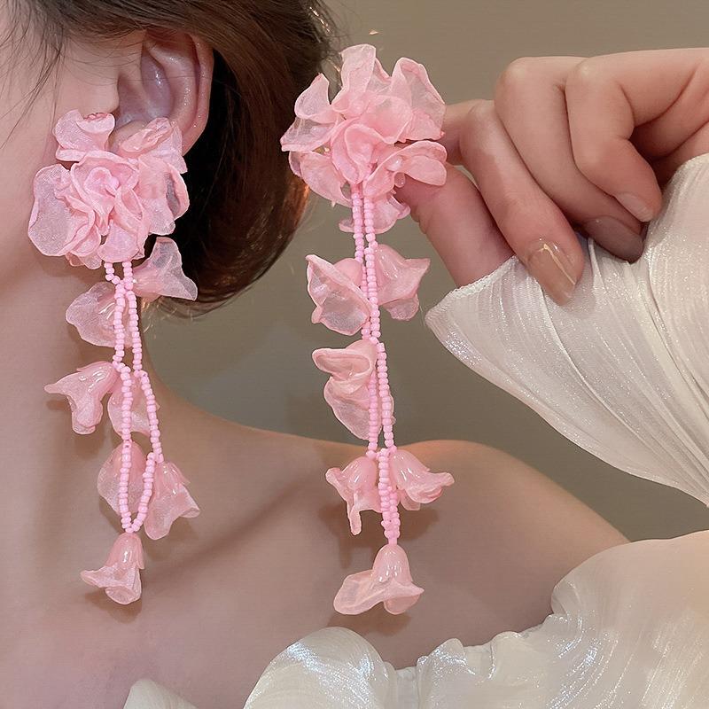 Dopamine petal mesh stud earrings new popular seaside vacation wind earrings exaggerated temperament versatile earrings wholesale