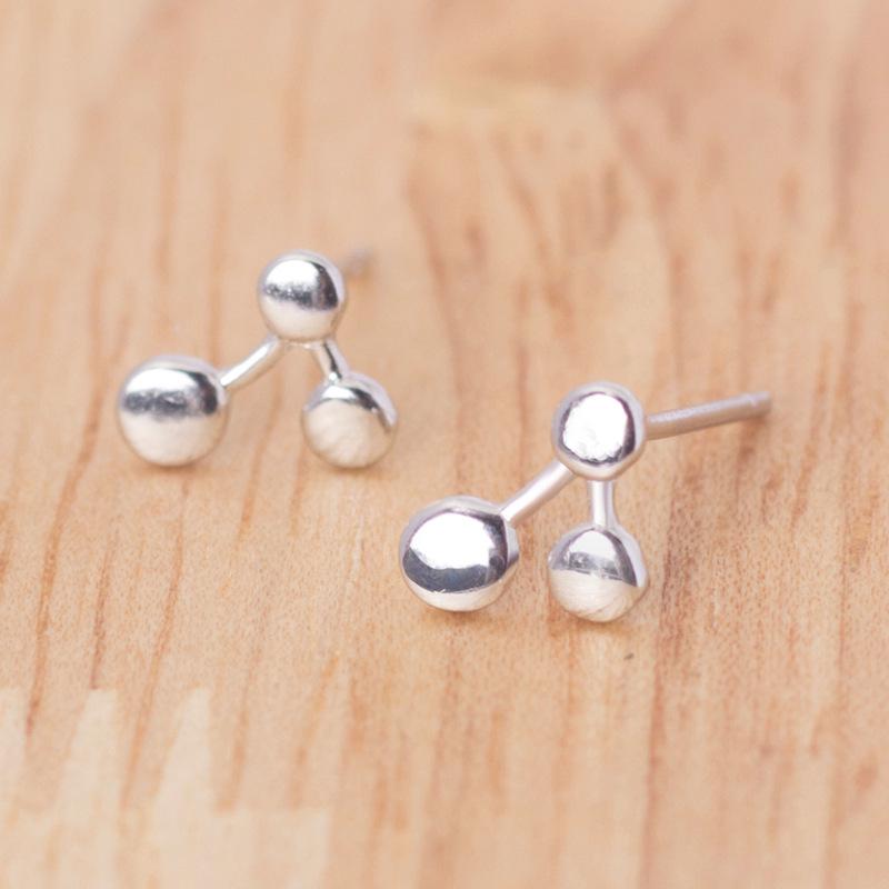 Ohrstecker mit s925 Silbernadel im koreanischen Stil für Damen – Minimalistisches & Persönlichkeitsdesign