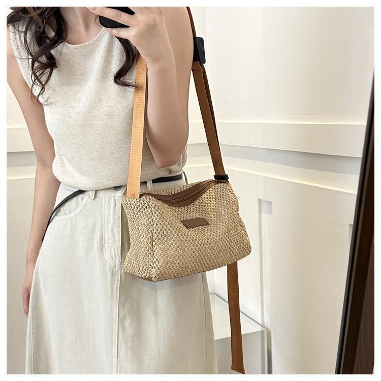 Versatile Medium Sized Woven Handbag Ideal For Daily Outfits And Stylish Vacations