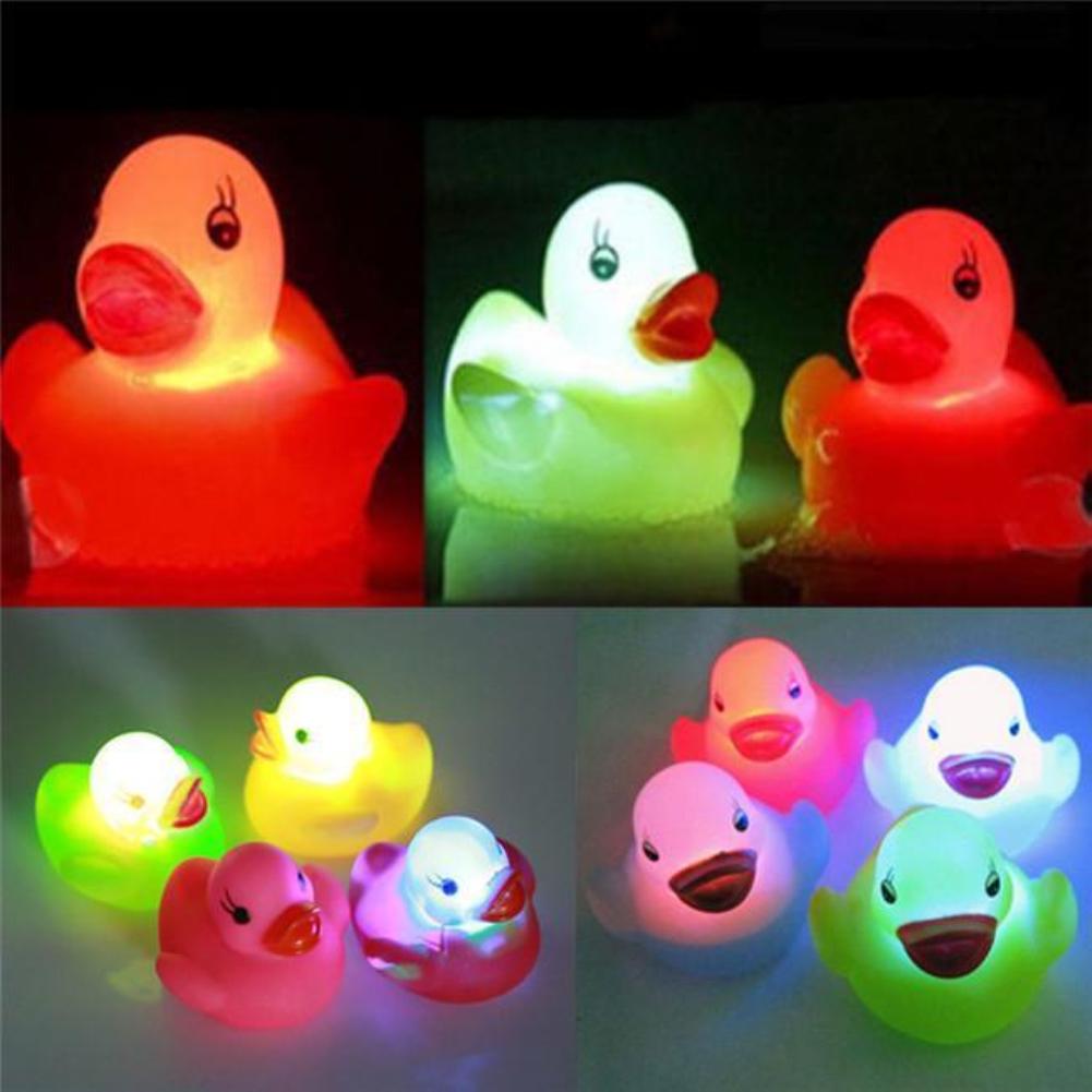 1Pc Newborn Baby Bath Time Toy Changing Duck Flashing LED Lamp Light