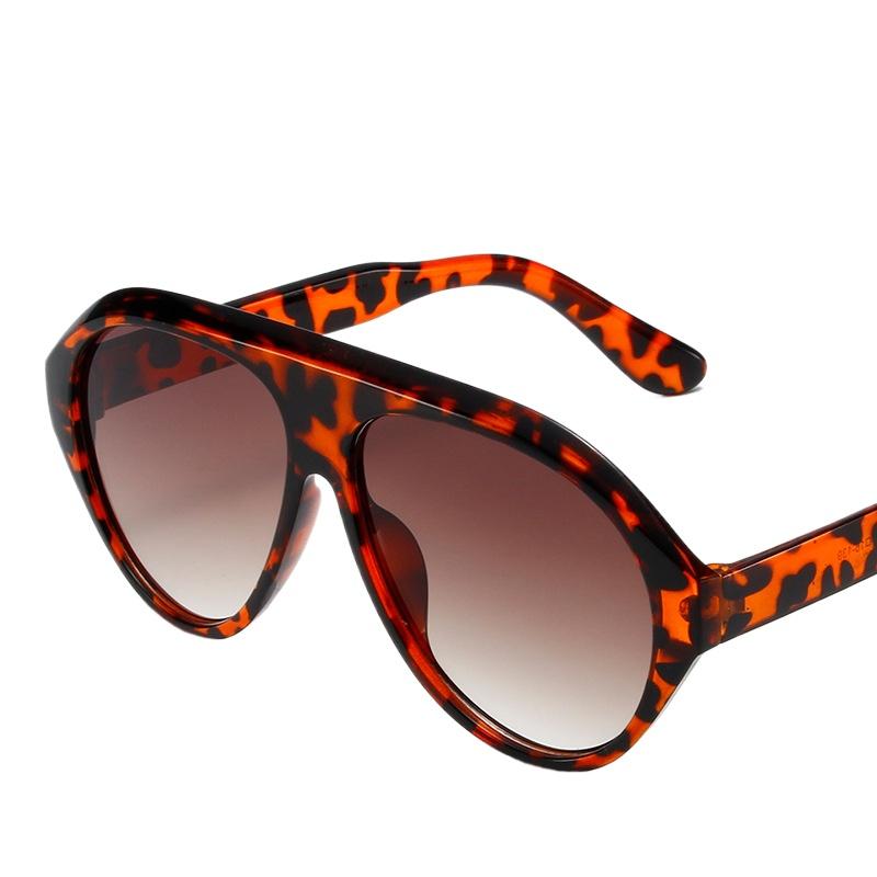 New Vintage Oval Sunglasses for Woman Retro  Sun Glasses Fashion Female Black Yellow Eyewear Candy Colors Glasses