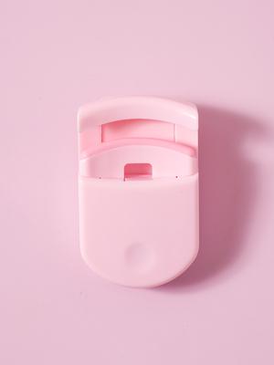 Maquillaje de ojos – Rizador de pestañas