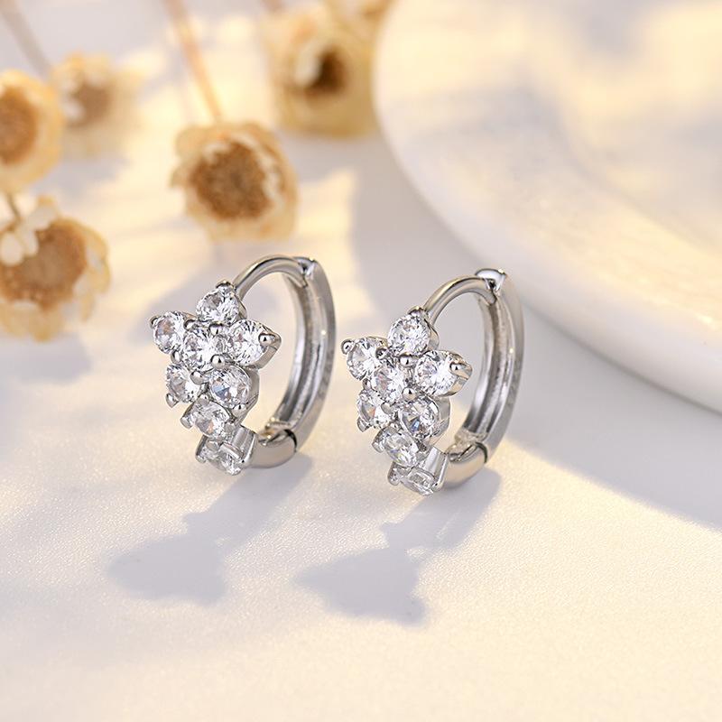 

Серьги-снежинки высокого класса Популярные украшения Циркониевые с бриллиантовой инкрустацией Аксессуары Застежки для ушей