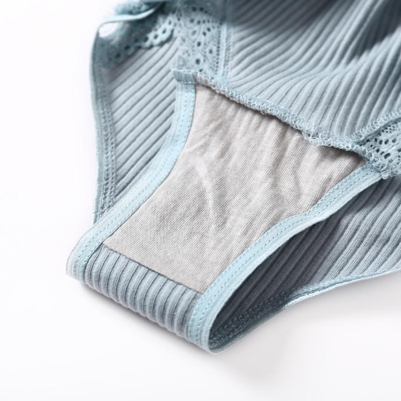 Einfarbige Damenunterwäsche aus Baumwolle mit Spitzenkanten und mittlerer Taille, dreieckige Hose, sexy Slips, Damenhöschen