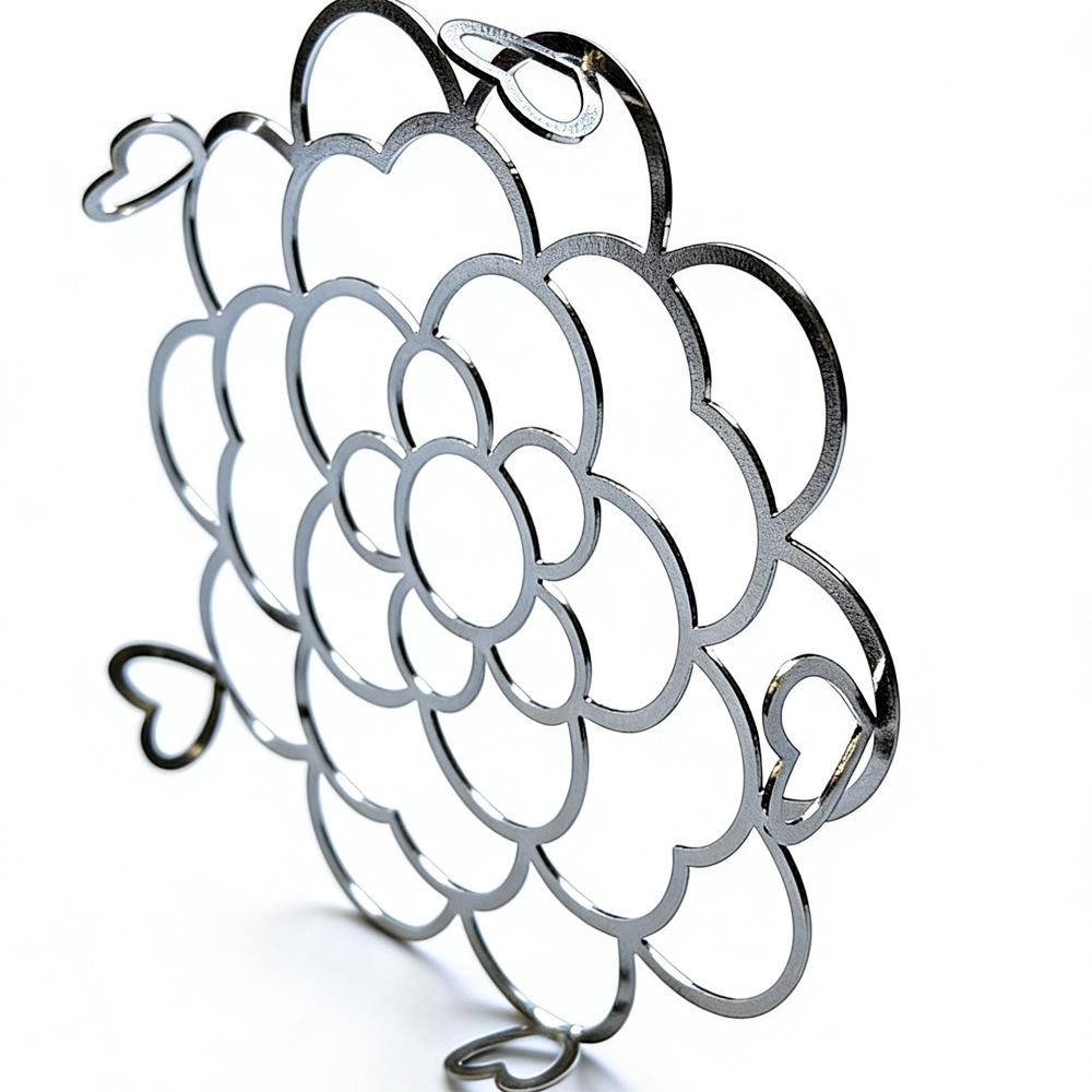 Foldable Metal Laser-Cut Floral Arrangement Grid – Trending Flower Arranging Aid