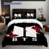 Bts Globale Musik-Sensation Dreiteiliges Set (1 Bettbezug + 2 Kissenbezüge, ohne Füllung) 2D flaches Weihnachts-Geburtstagsgeschenk Bettbezug und Kissenbezug