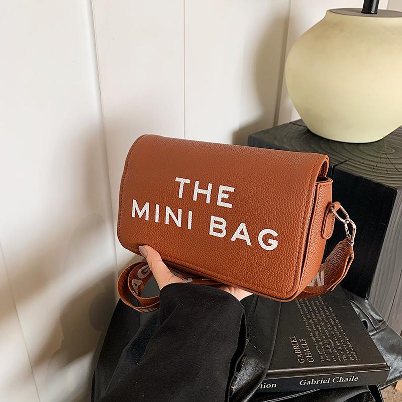 Simple Small Square Bag Women's Bag Autumn New Letter Printed Shoulder Bag Commuter Versatile Messenger Bag