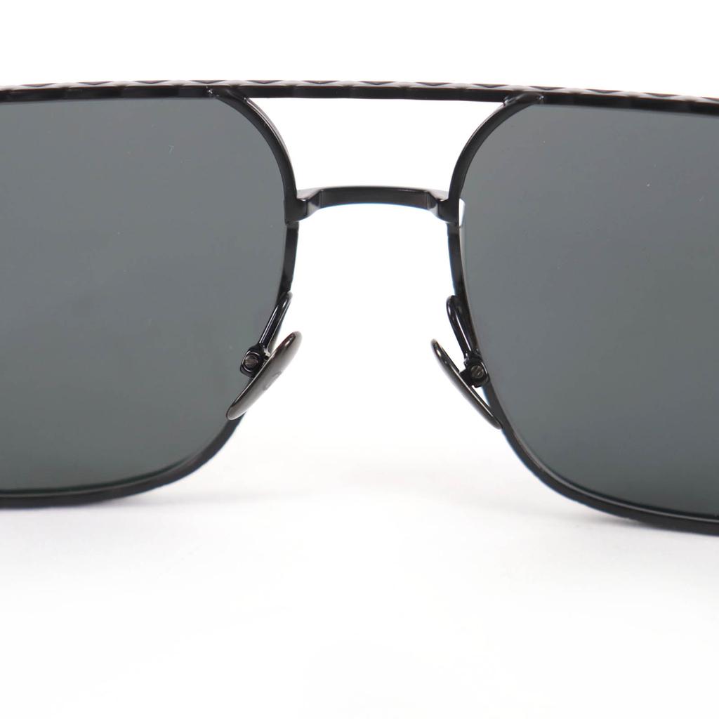 Pristine CHANEL Pilot Sunglasses Logo Matelassé Double Bridge black Women 4294 Used